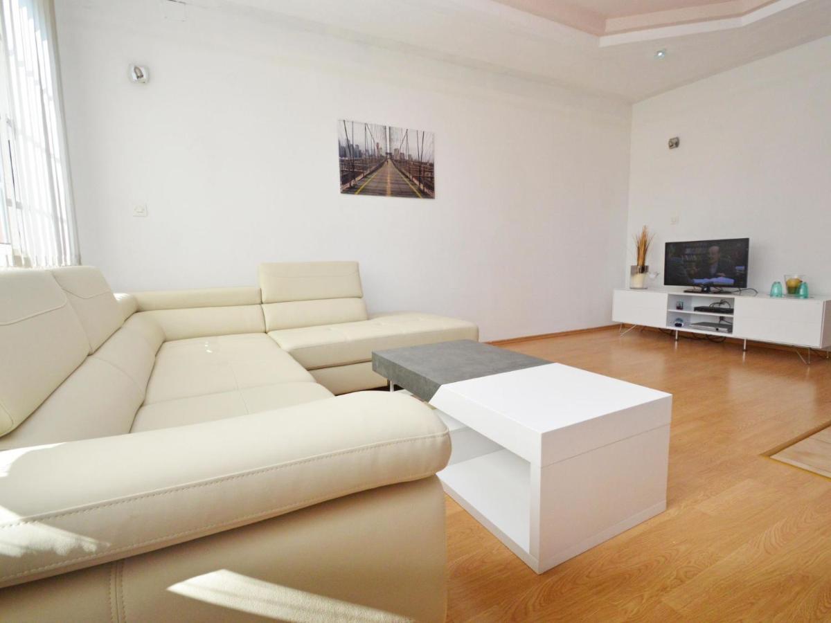 Holiday Home Marko By Interhome Filipac ภายนอก รูปภาพ