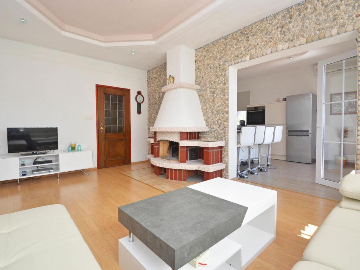 Holiday Home Marko By Interhome Filipac ภายนอก รูปภาพ